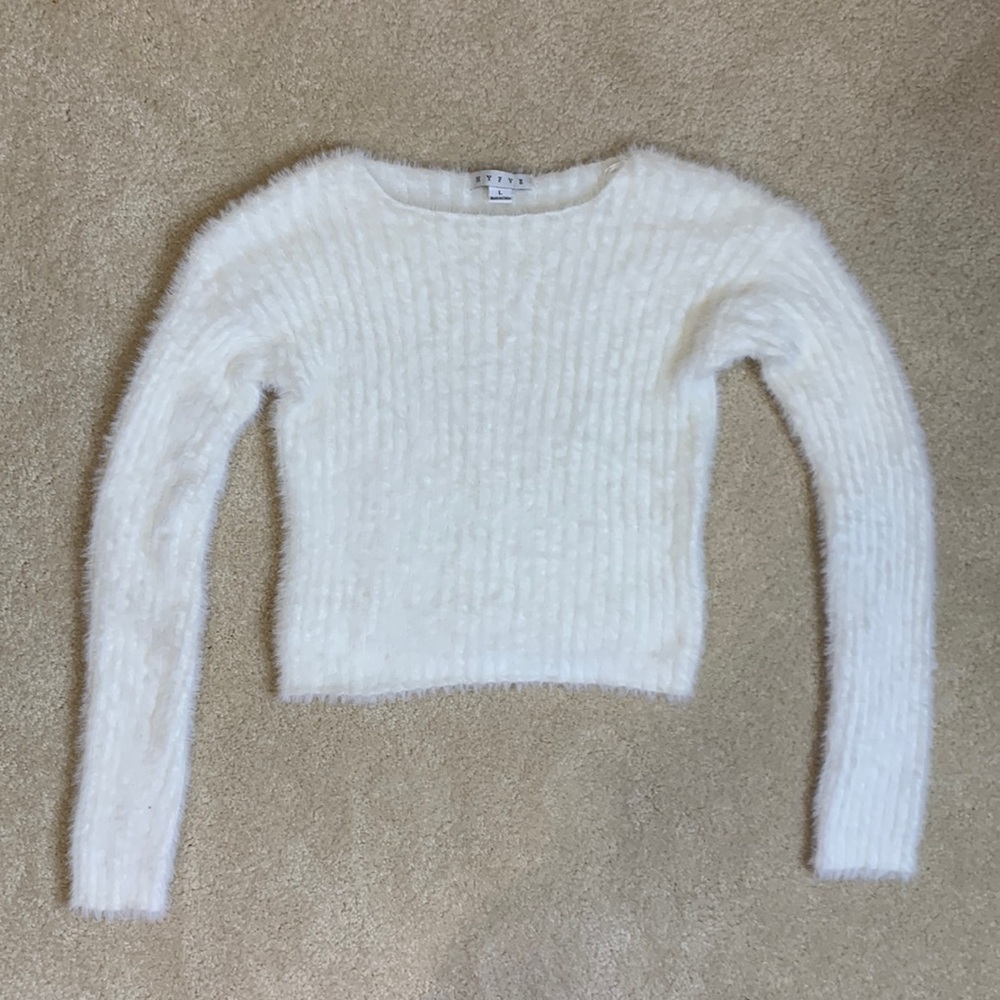 White fuzzy cropped sweater